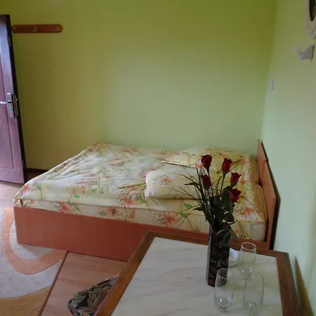 Gasthaus Enduro Bica Guest house